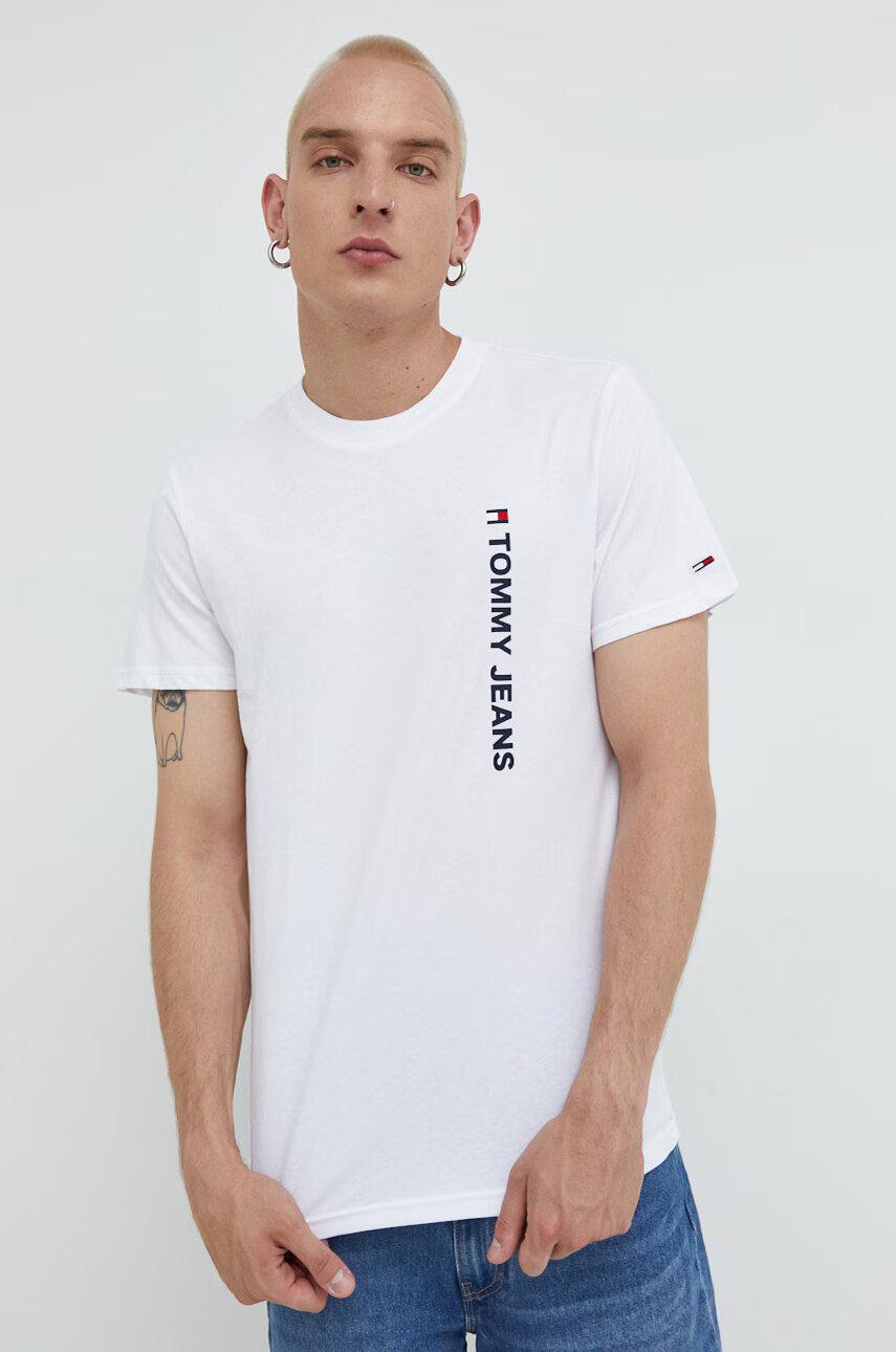 Tommy Jeans Памучна тениска в черно с принт - Pepit.bg