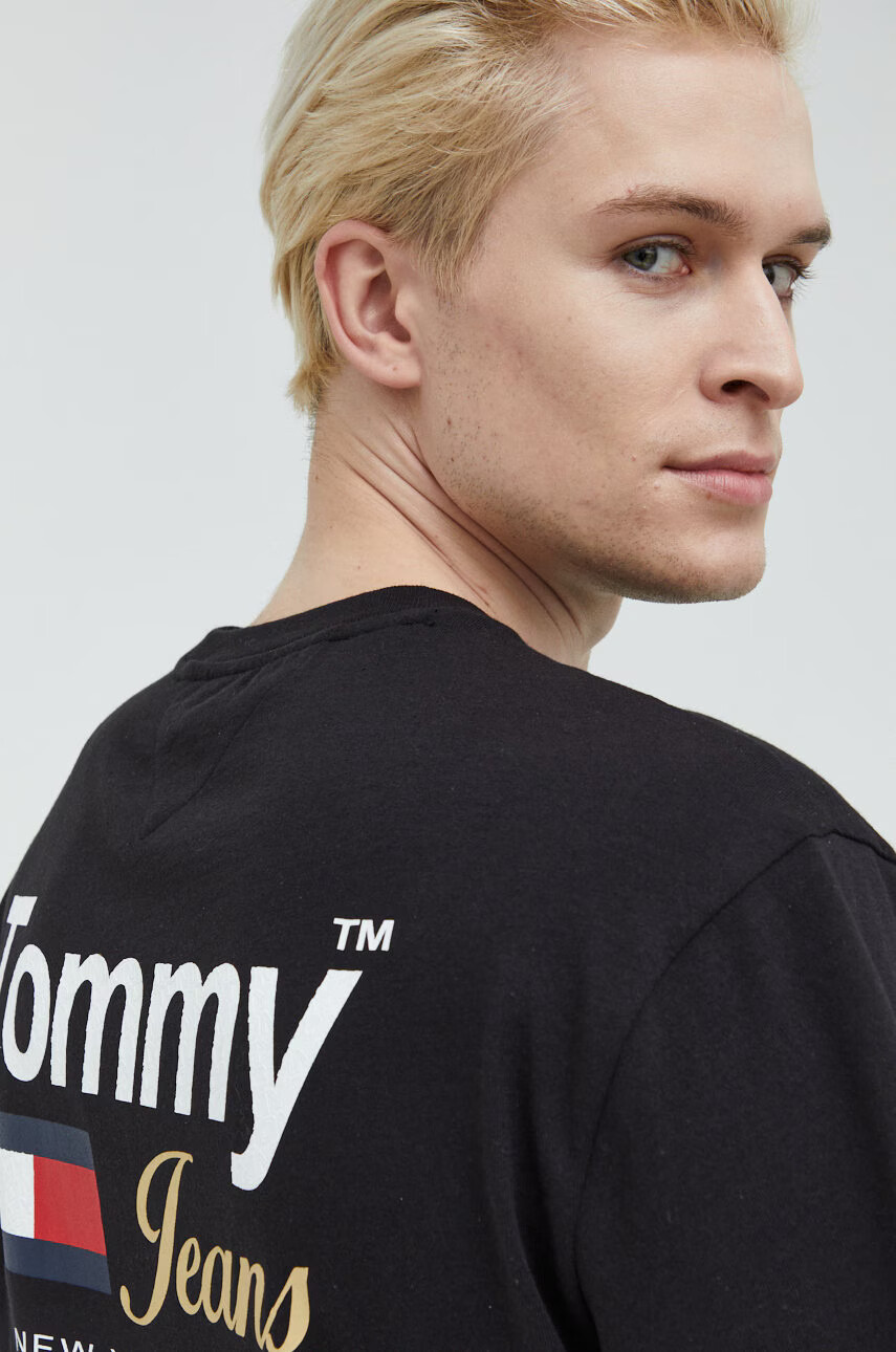 Tommy Jeans Памучна тениска в черно с принт - Pepit.bg