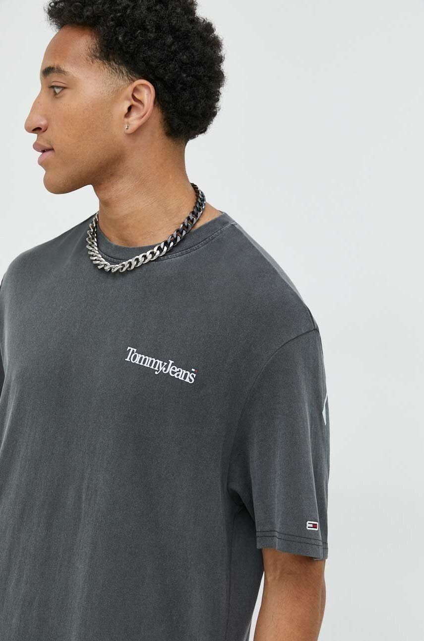 Tommy Jeans Памучна тениска в тъмносиньо - Pepit.bg