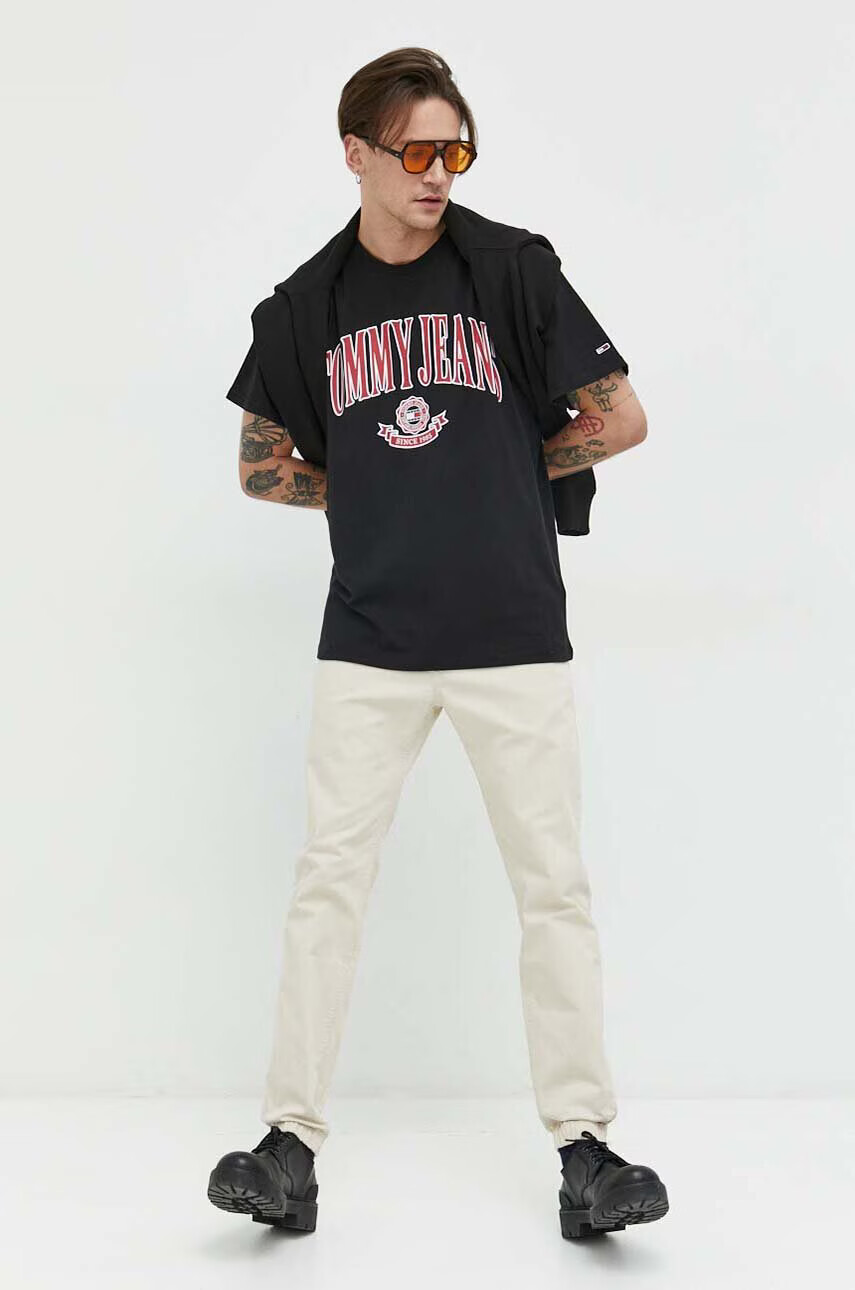 Tommy Jeans Памучна тениска в бежово - Pepit.bg