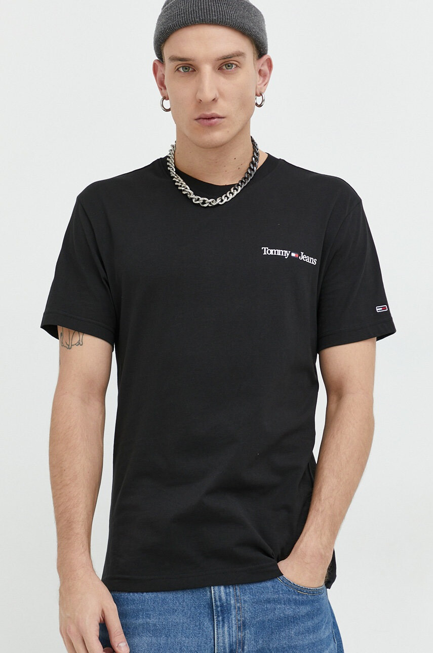 Tommy Jeans Памучна тениска в черно с принт - Pepit.bg