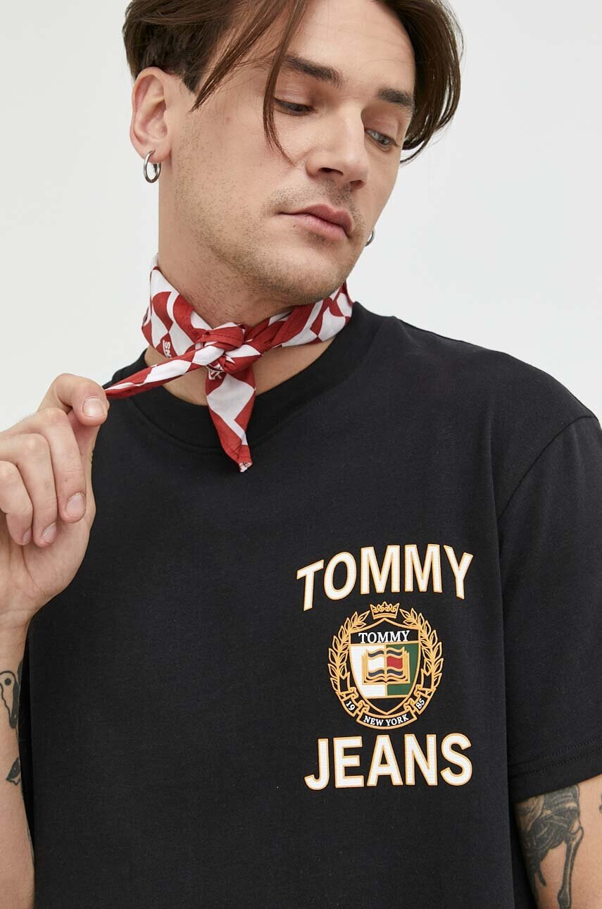 Tommy Jeans Памучна тениска в жълто - Pepit.bg