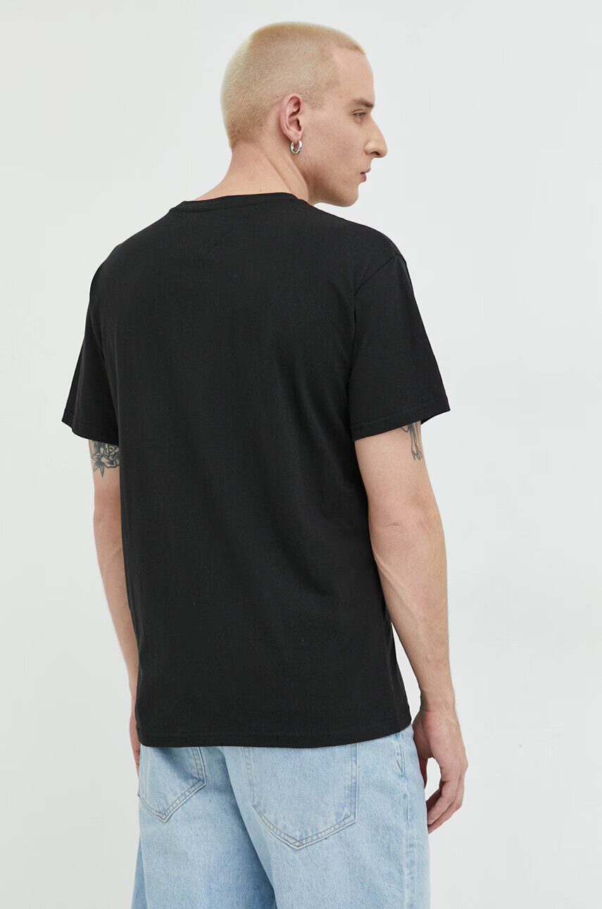 Tommy Jeans Памучна тениска в черно с принт - Pepit.bg