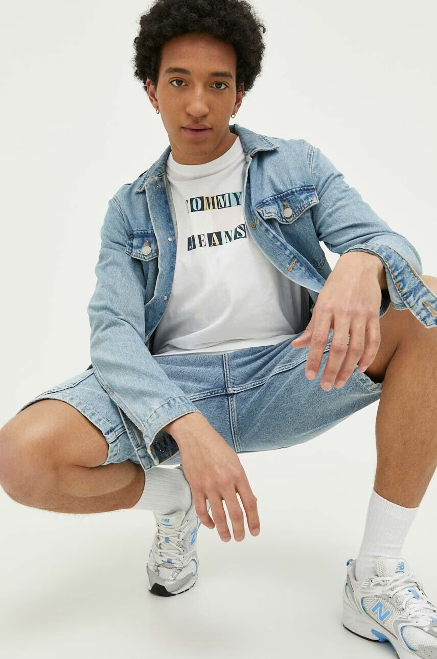 Tommy Jeans Памучна тениска в бяло с десен - Pepit.bg