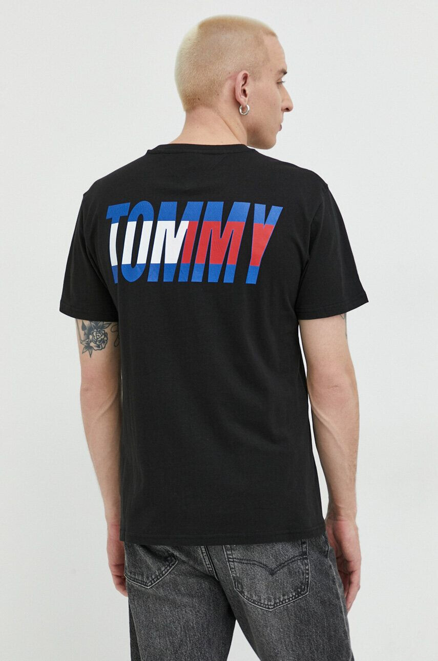 Tommy Jeans Памучна тениска в тъмносиньо с апликация - Pepit.bg