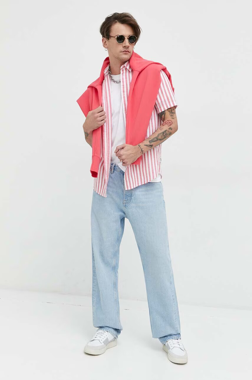 Tommy Jeans Памучна тениска в бяло с апликация - Pepit.bg