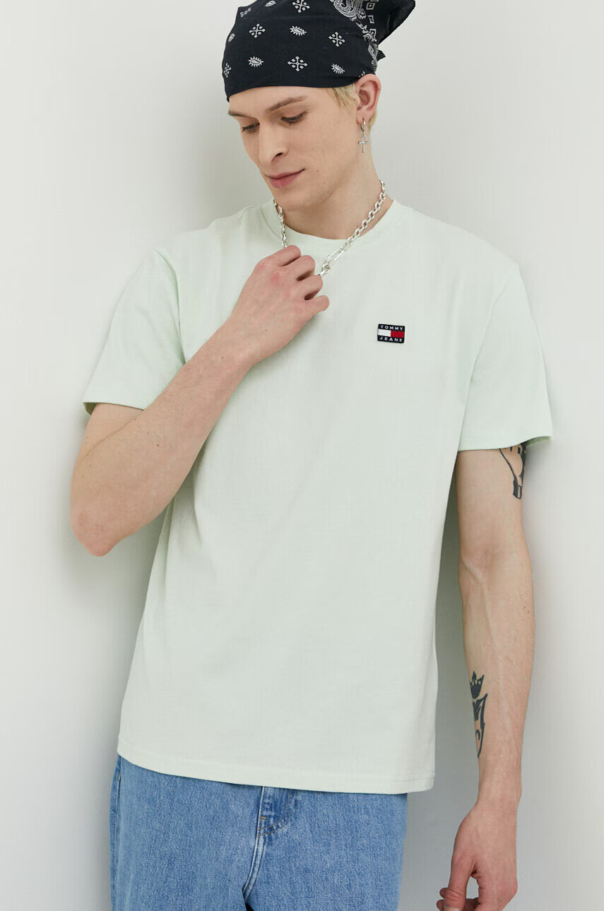 Tommy Jeans Памучна тениска в зелено с апликация - Pepit.bg
