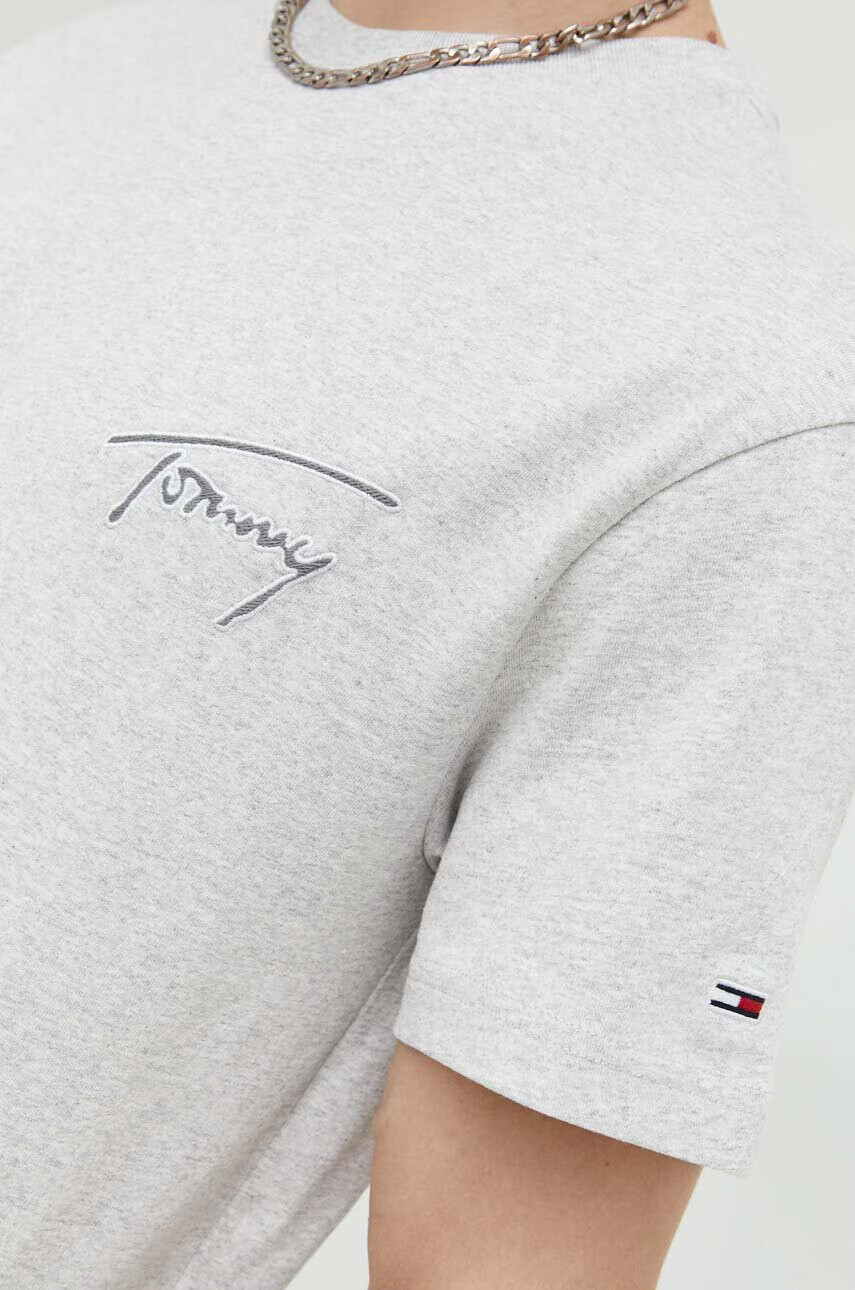 Tommy Jeans Памучна тениска в сиво меланж на - Pepit.bg