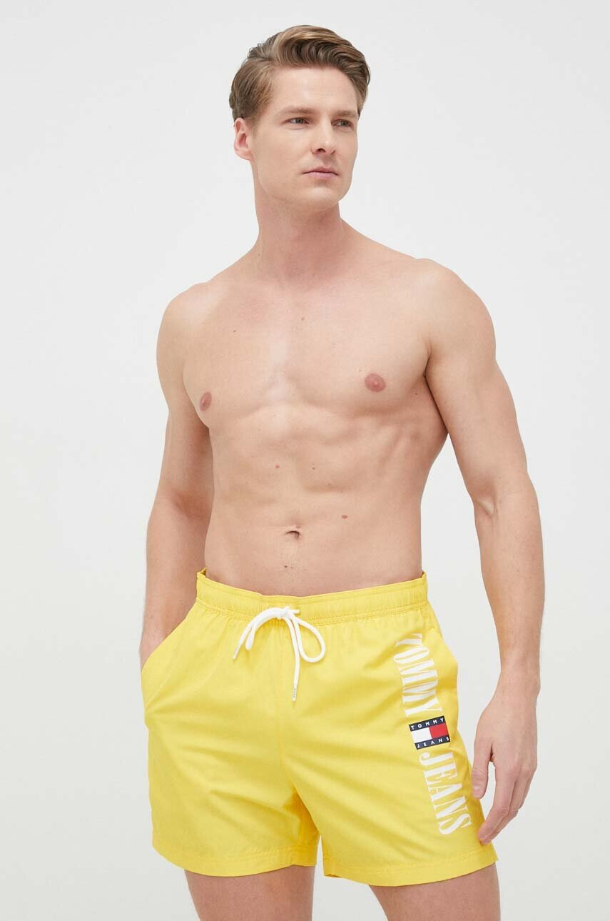 Tommy Jeans Плувни шорти в жълто - Pepit.bg