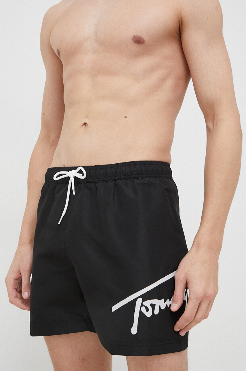 Tommy Jeans Плувни шорти в черно - Pepit.bg