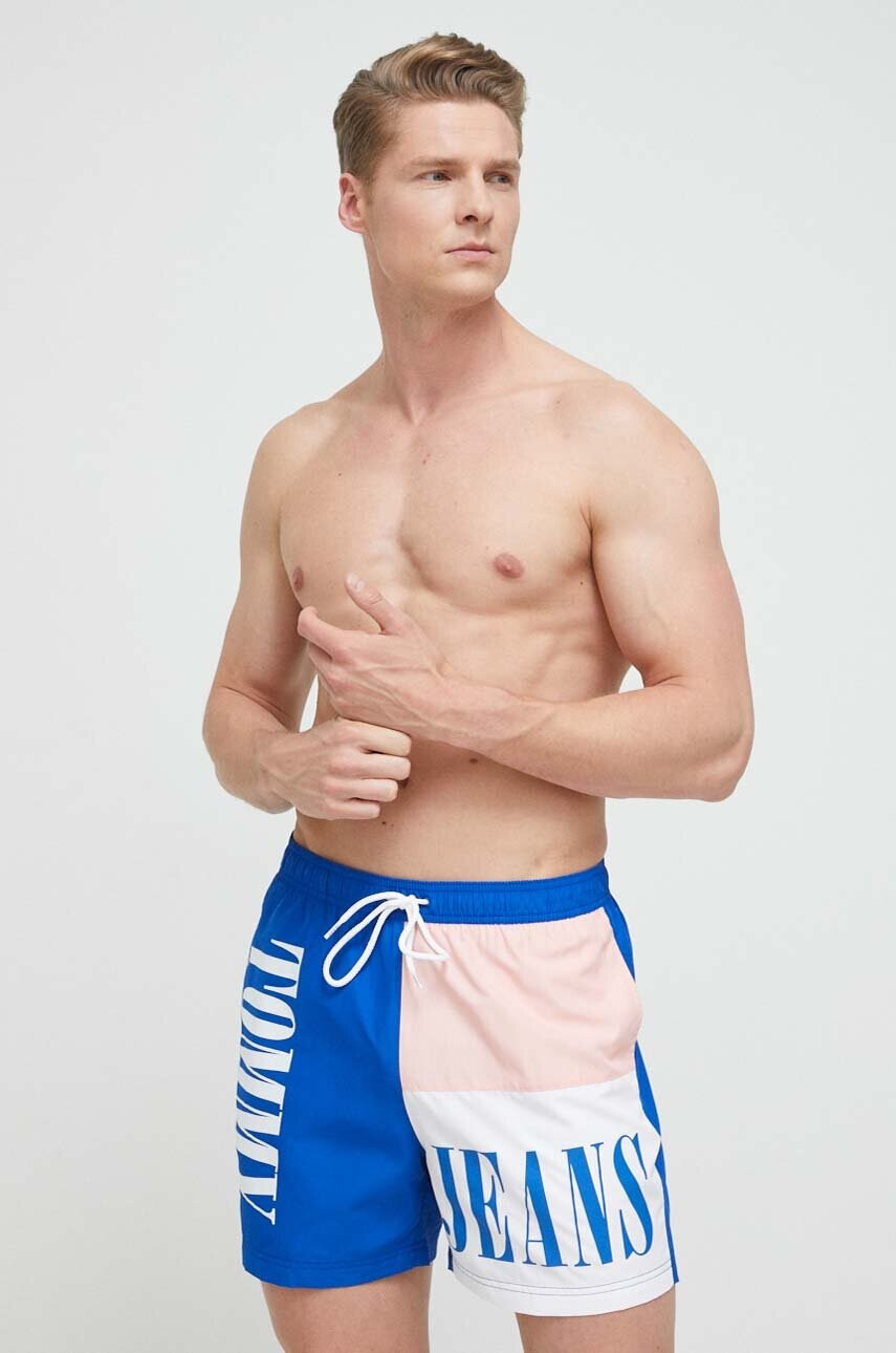 Tommy Jeans Плувни шорти в синьо - Pepit.bg