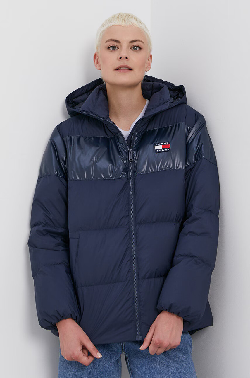 Tommy Jeans Пухено яке в бяло - Pepit.bg