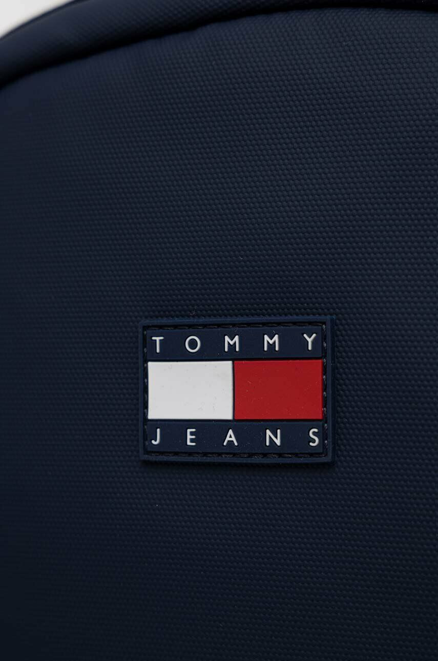 Tommy Jeans Раница в тъмносиньо голям размер с изчистен дизайн - Pepit.bg