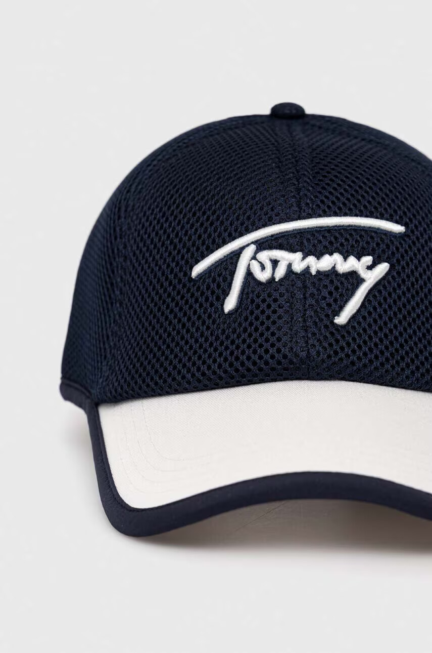 Tommy Jeans Шапка с козирка в тъмносиньо с апликация - Pepit.bg