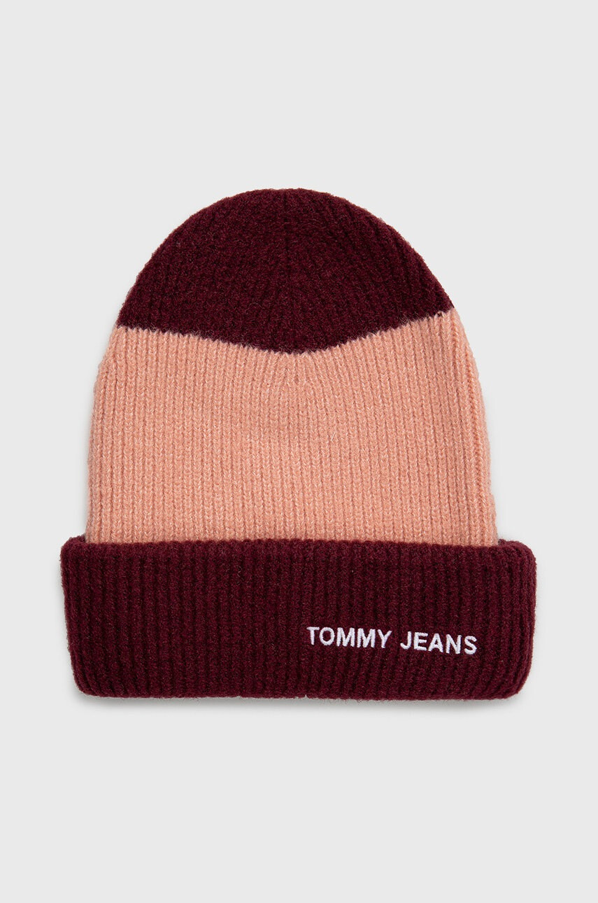 Tommy Jeans Шапка с вълна в бордо - Pepit.bg