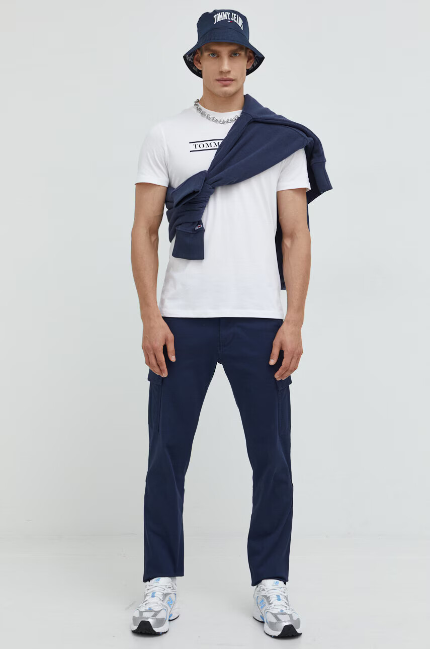 Tommy Jeans Суичър в тъмносиньо с апликация - Pepit.bg