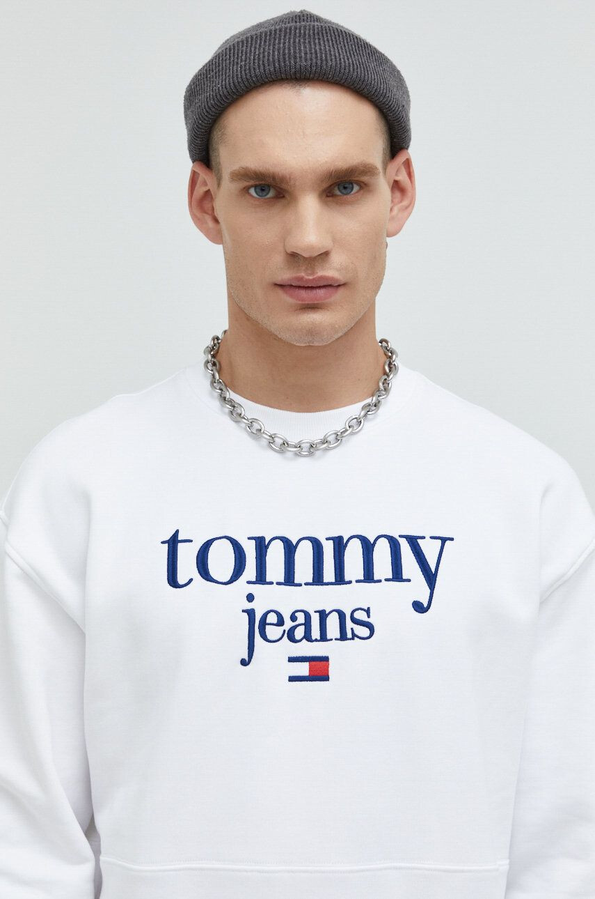 Tommy Jeans Суичър в бордо с качулка с апликация - Pepit.bg