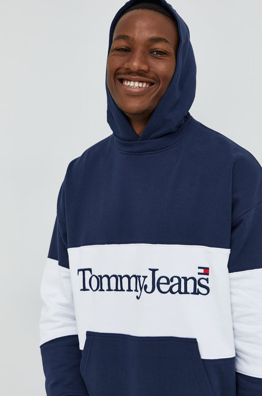 Tommy Jeans Суичър в тъмносиньо с десен - Pepit.bg