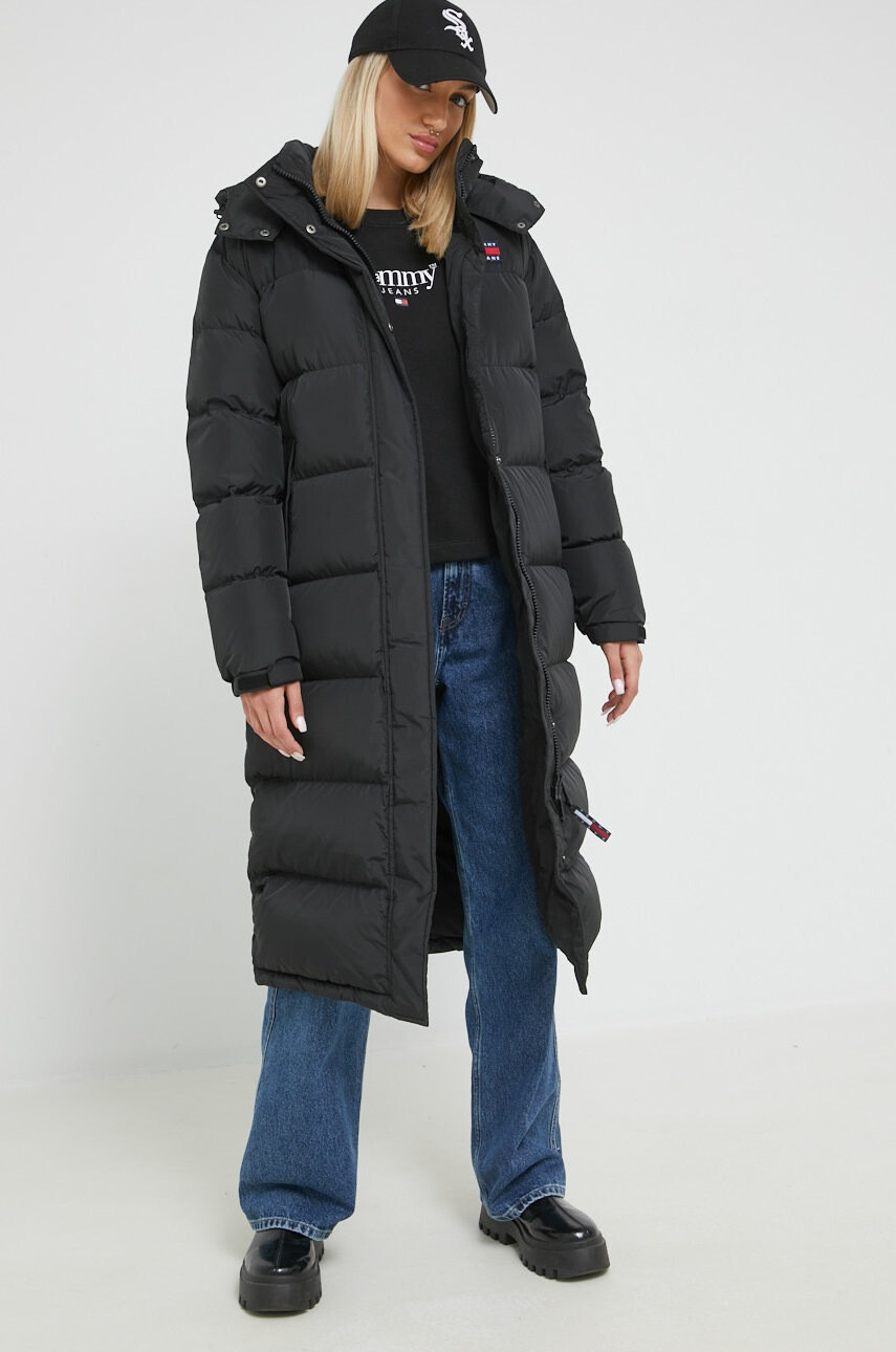 Tommy Jeans Суичър в черно с апликация - Pepit.bg