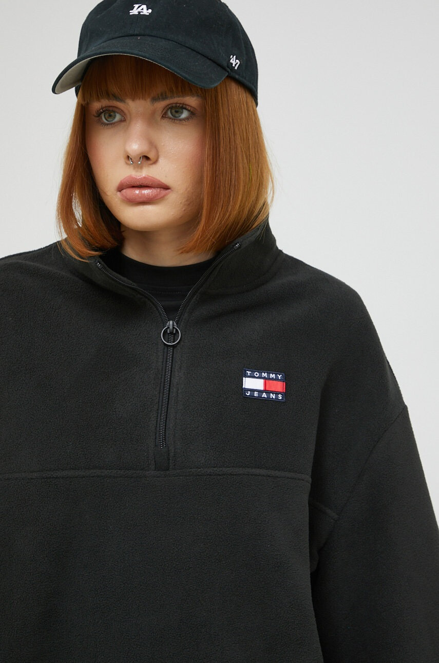Tommy Jeans Суичър в сиво меланж на - Pepit.bg