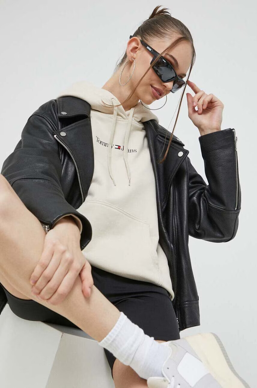 Tommy Jeans Суичър в бежово с качулка с принт - Pepit.bg
