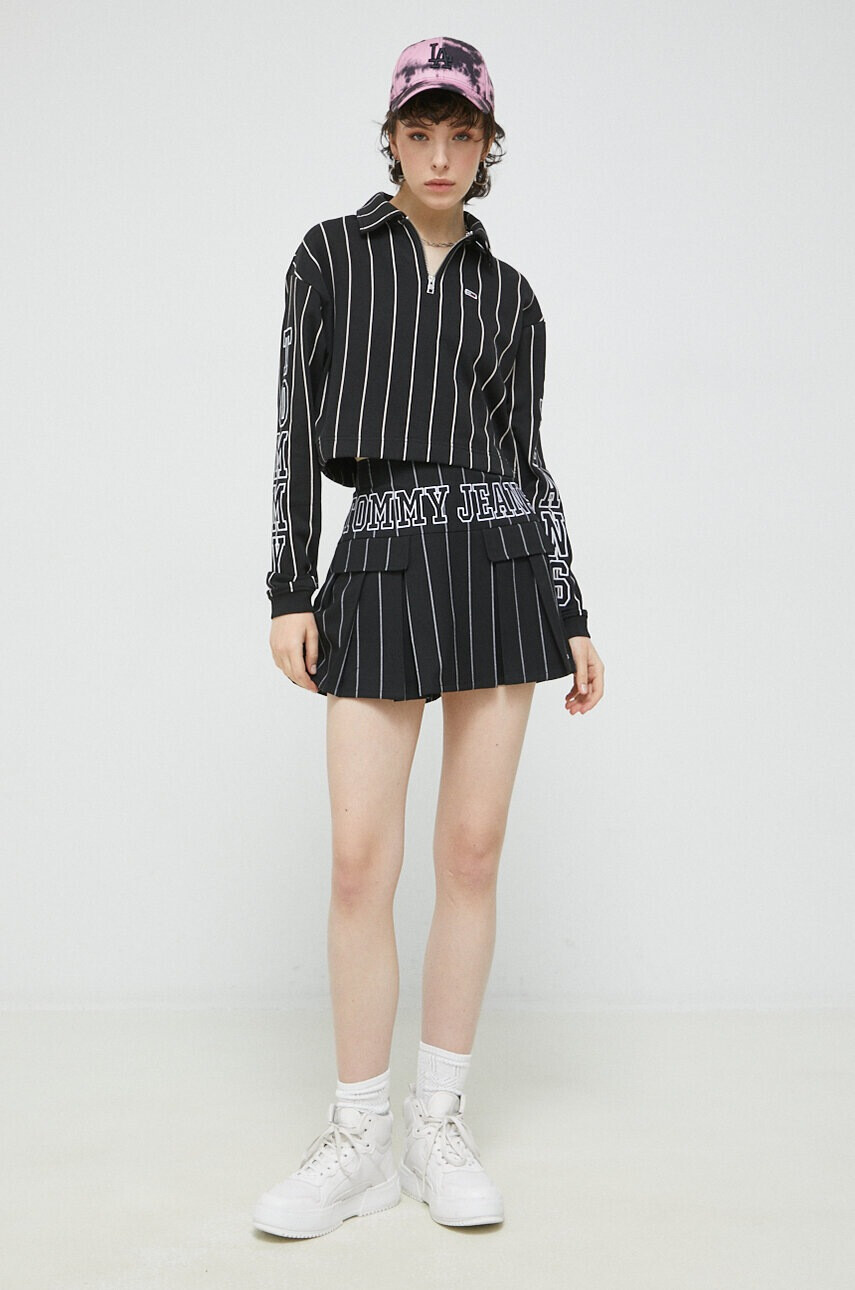 Tommy Jeans Суичър в черно с десен - Pepit.bg