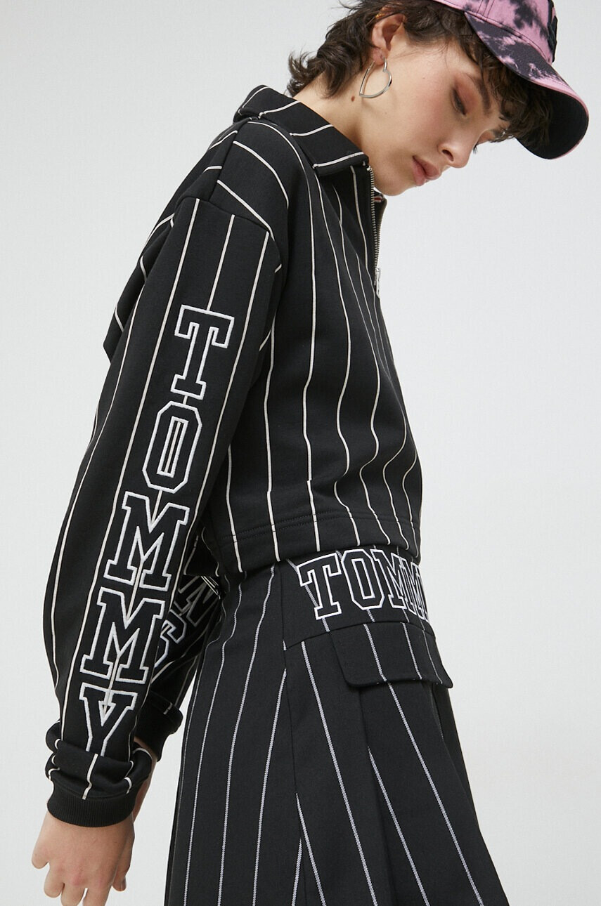 Tommy Jeans Суичър в черно с десен - Pepit.bg
