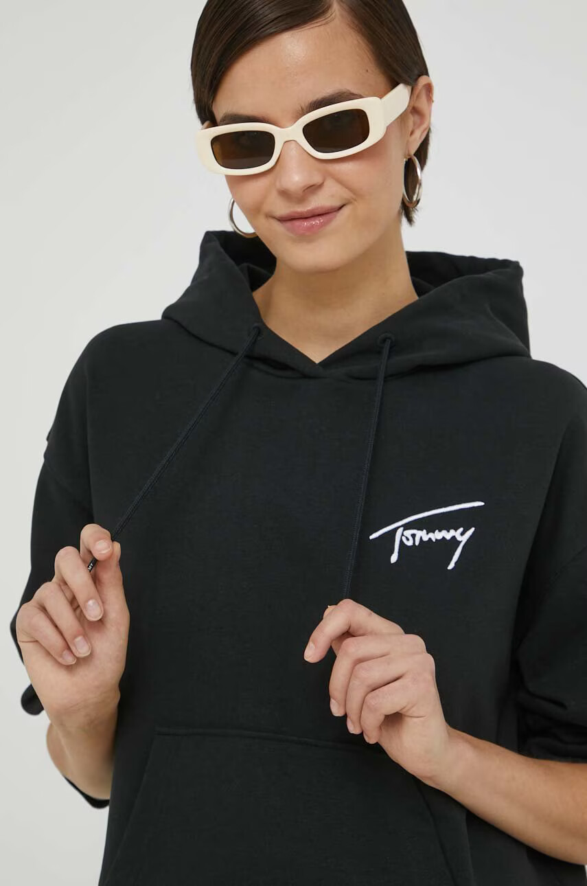 Tommy Jeans Суичър в сиво с апликация - Pepit.bg