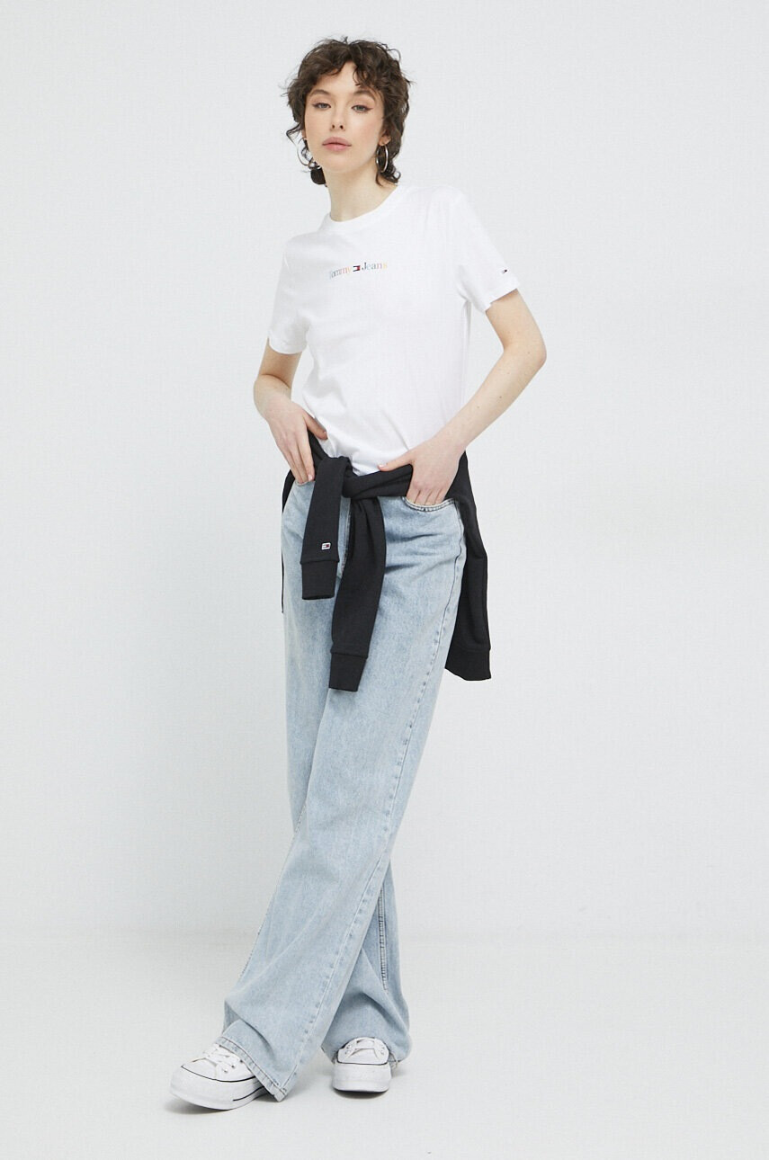 Tommy Jeans Суичър в черно с апликация - Pepit.bg
