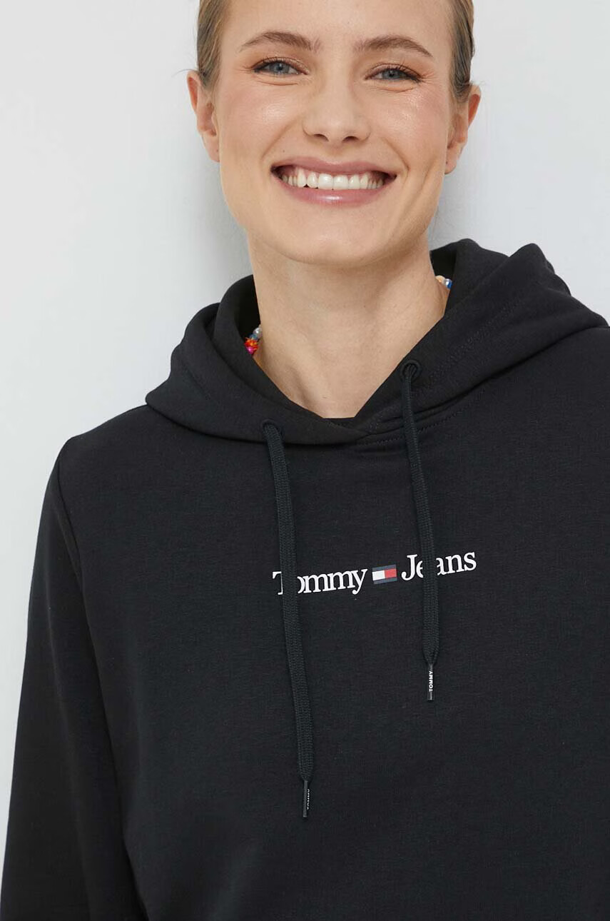 Tommy Jeans Суичър в черно с качулка с принт - Pepit.bg