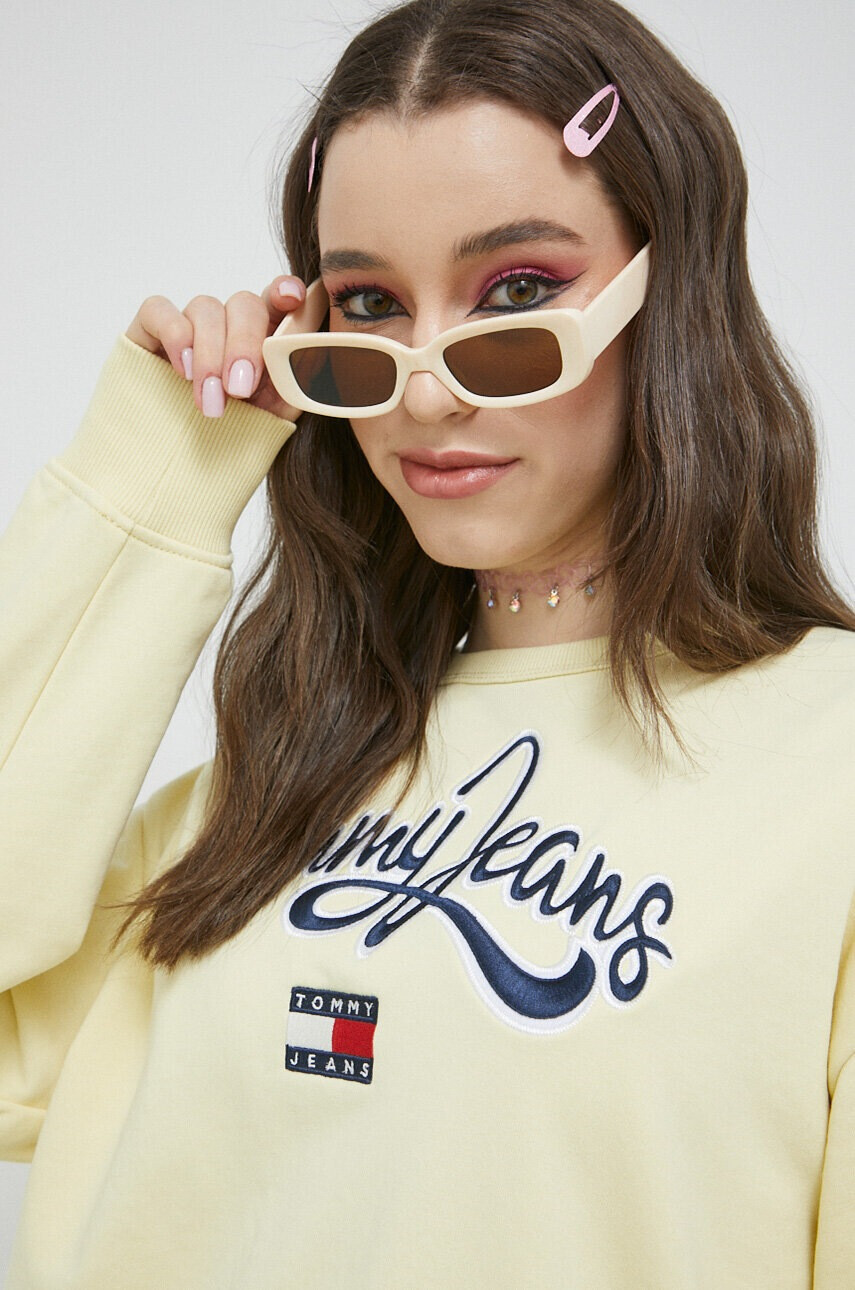 Tommy Jeans Суичър в жълто с апликация - Pepit.bg