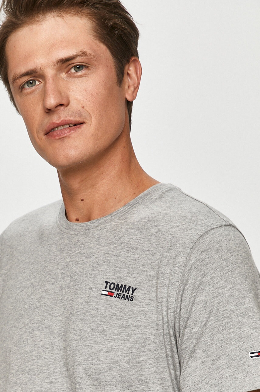 Tommy Jeans Тениска - Pepit.bg
