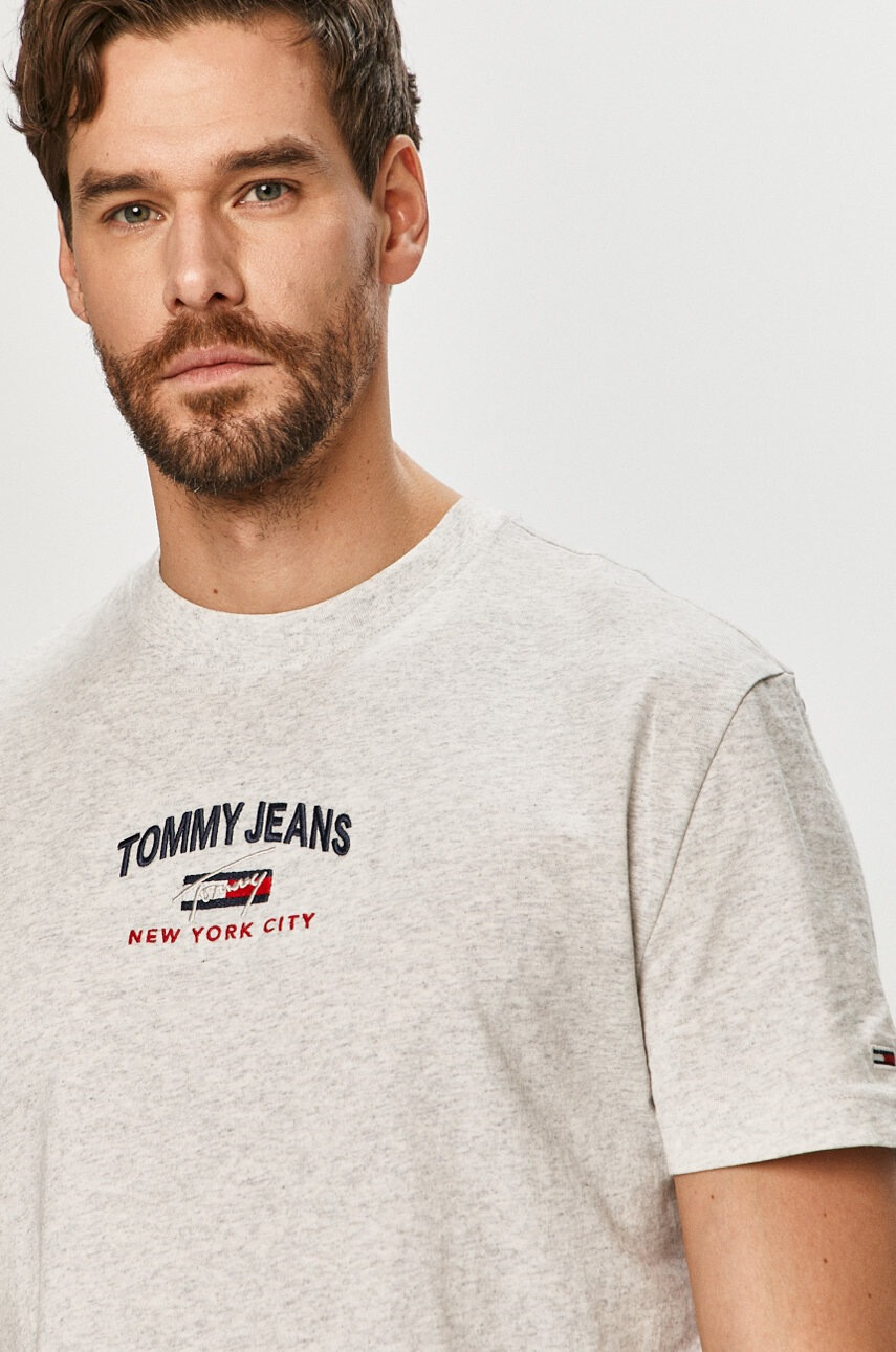 Tommy Jeans Тениска - Pepit.bg