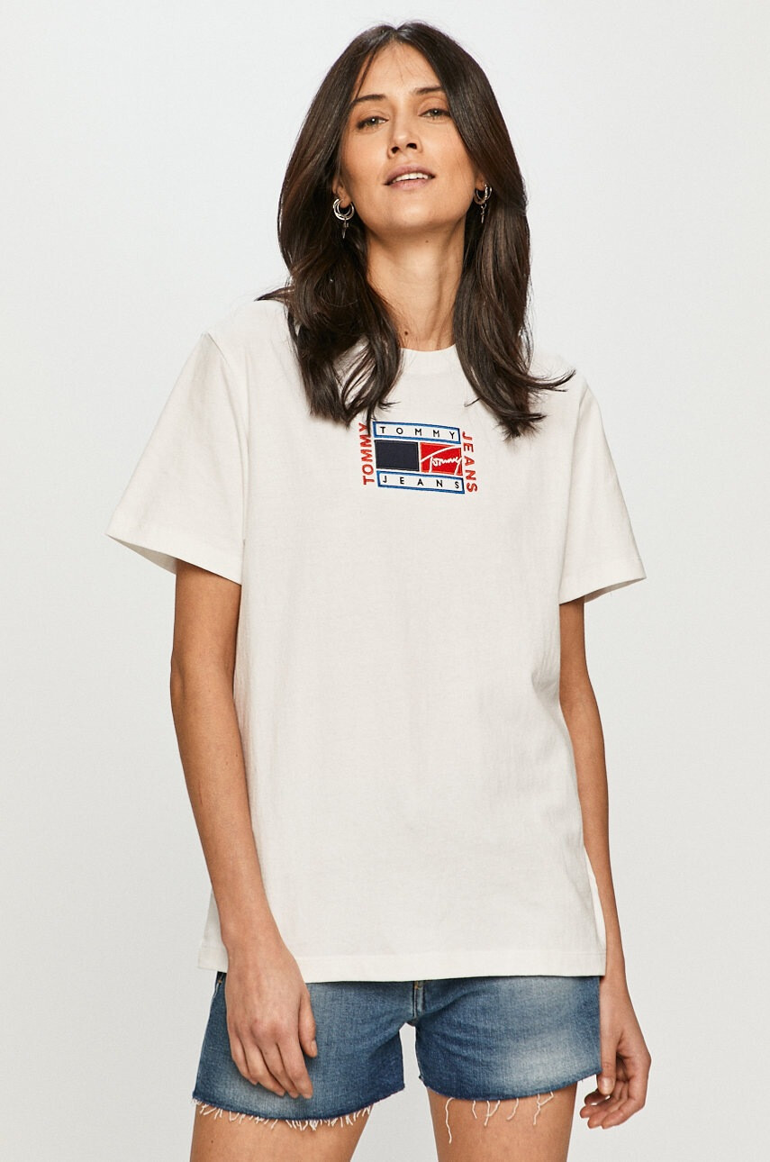 Tommy Jeans Тениска в бяло - Pepit.bg