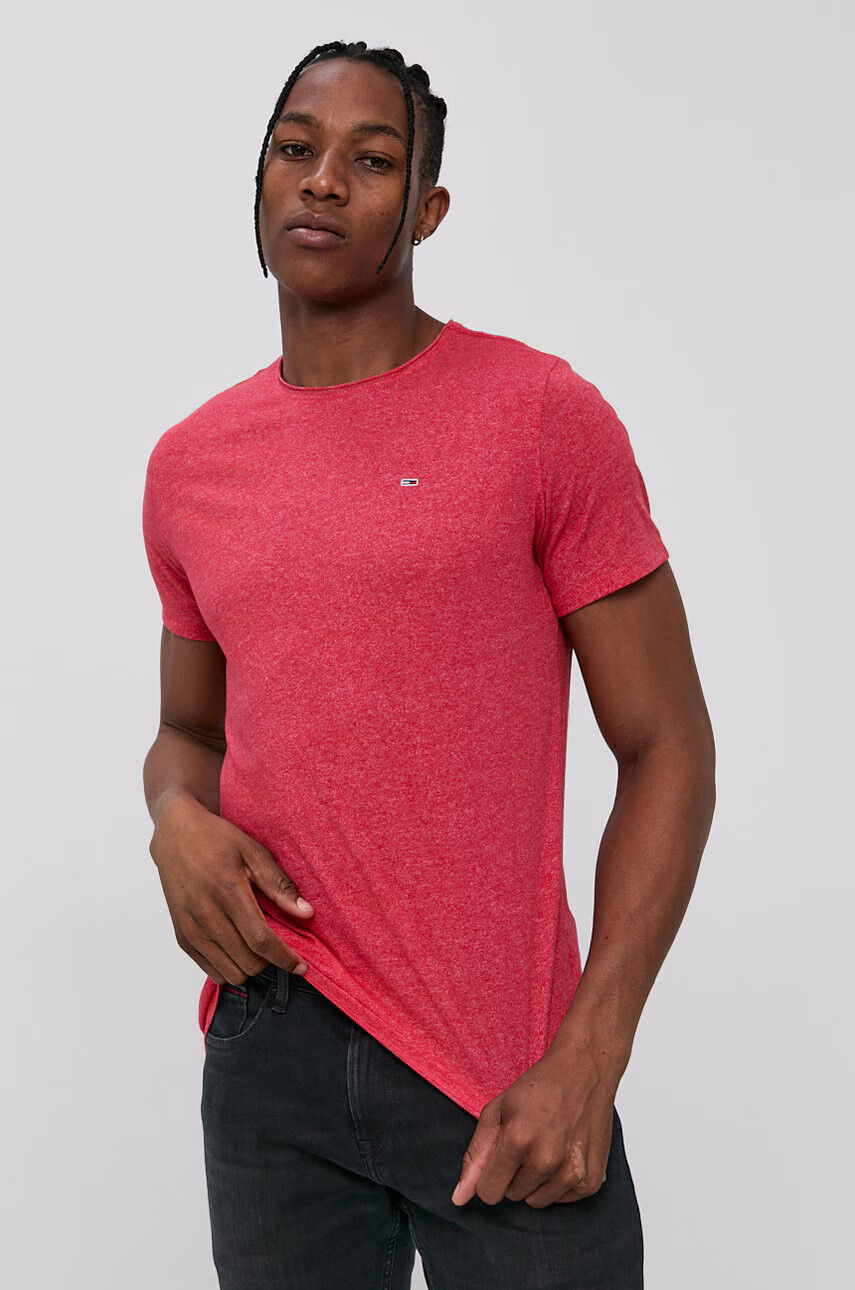 Tommy Jeans в червено с изчистен дизайн - Pepit.bg