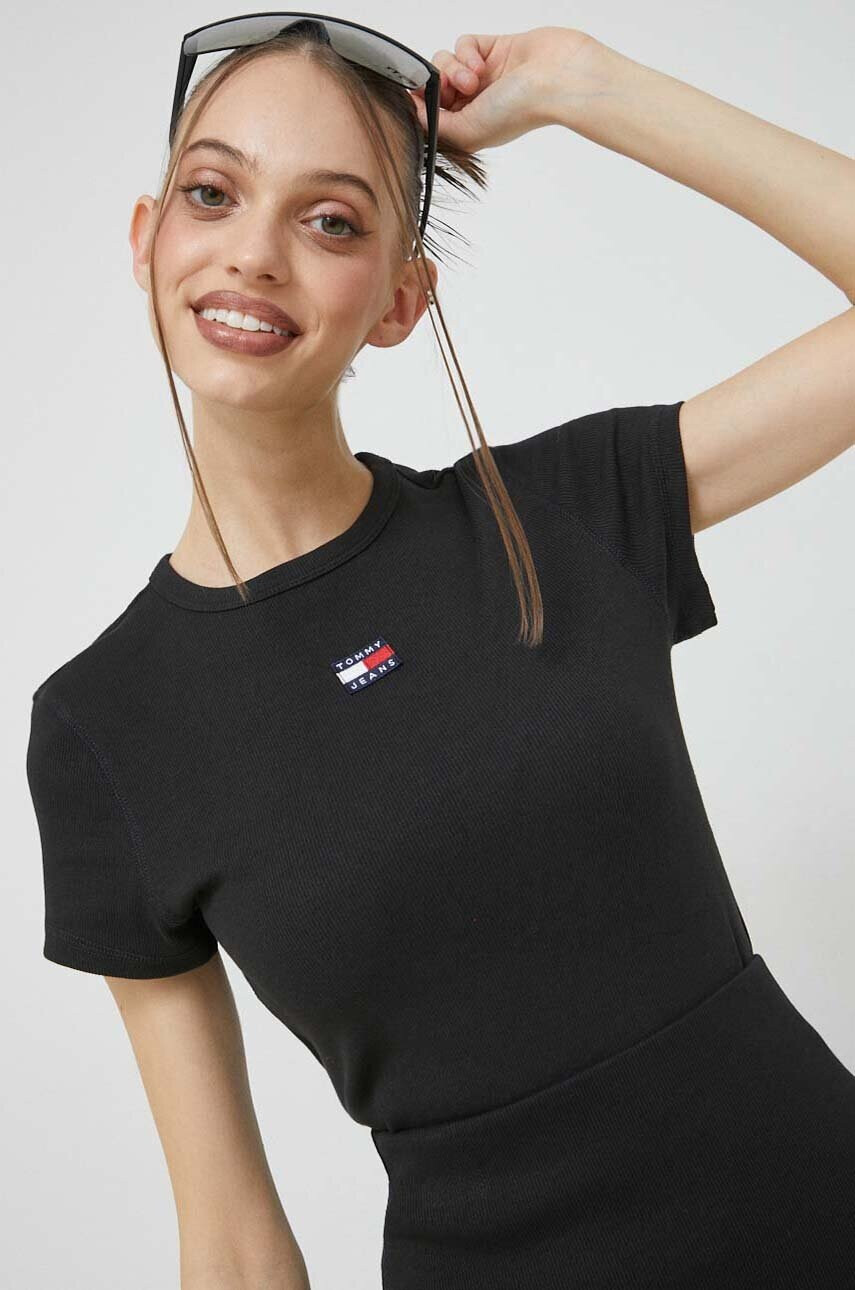 Tommy Jeans Тениска в черно - Pepit.bg