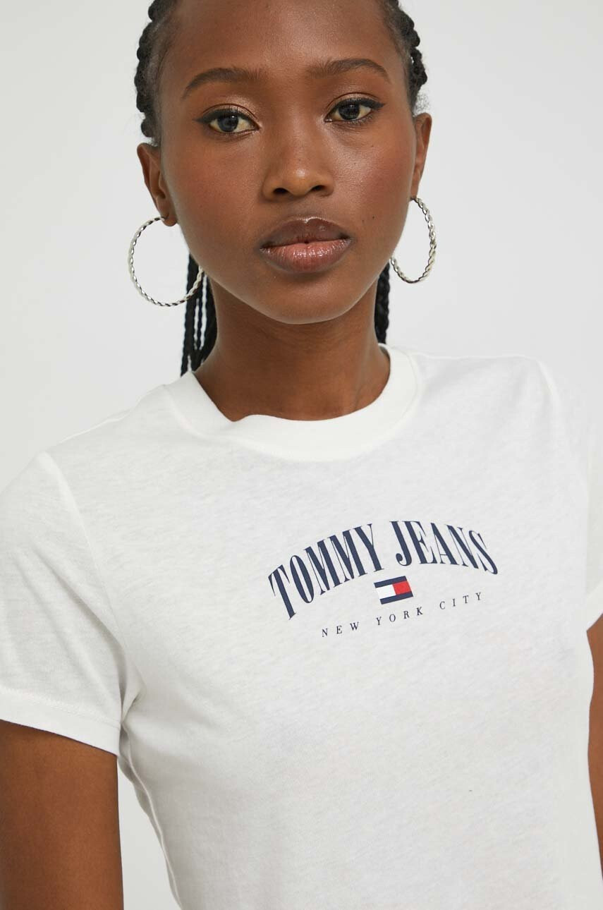 Tommy Jeans Тениска в бежово - Pepit.bg