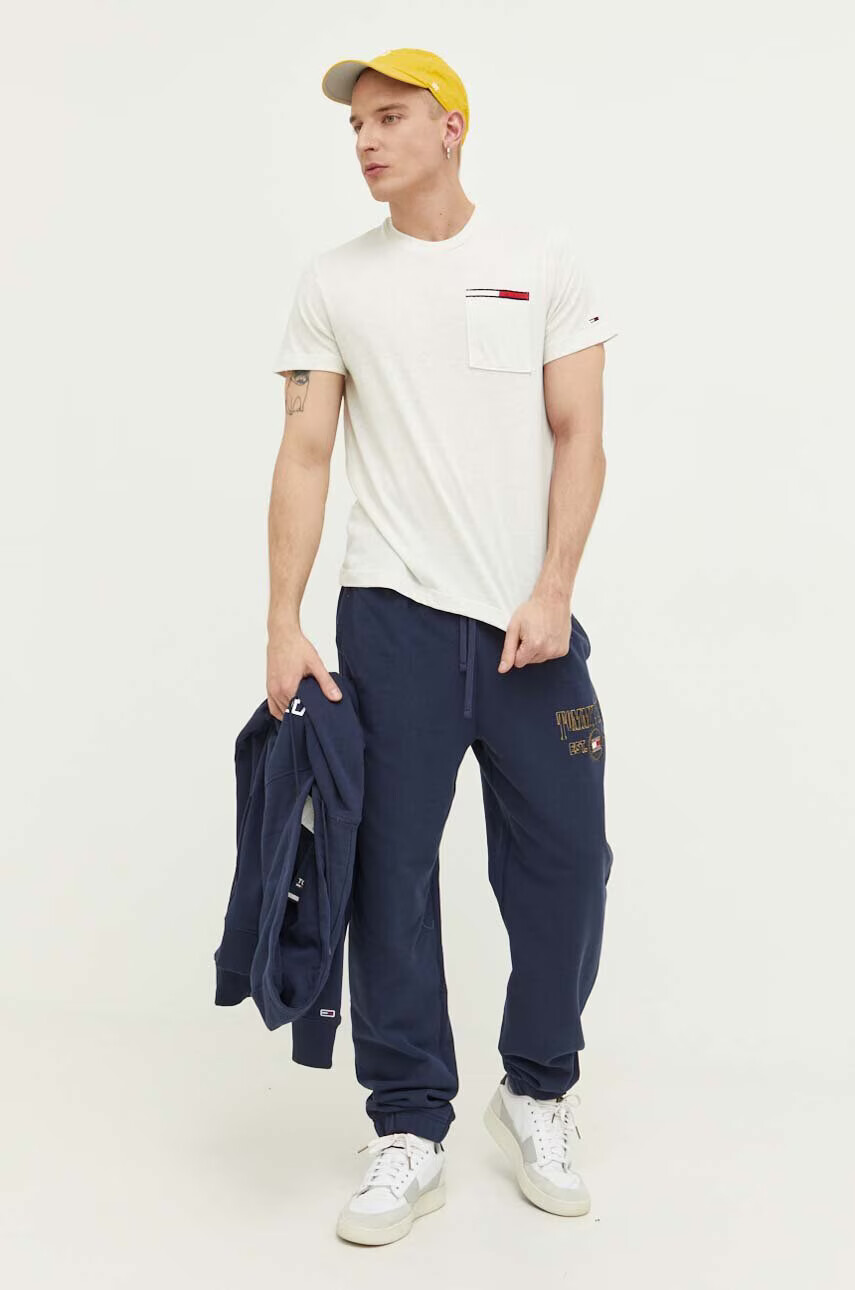 Tommy Jeans Тениска в сиво меланж на - Pepit.bg