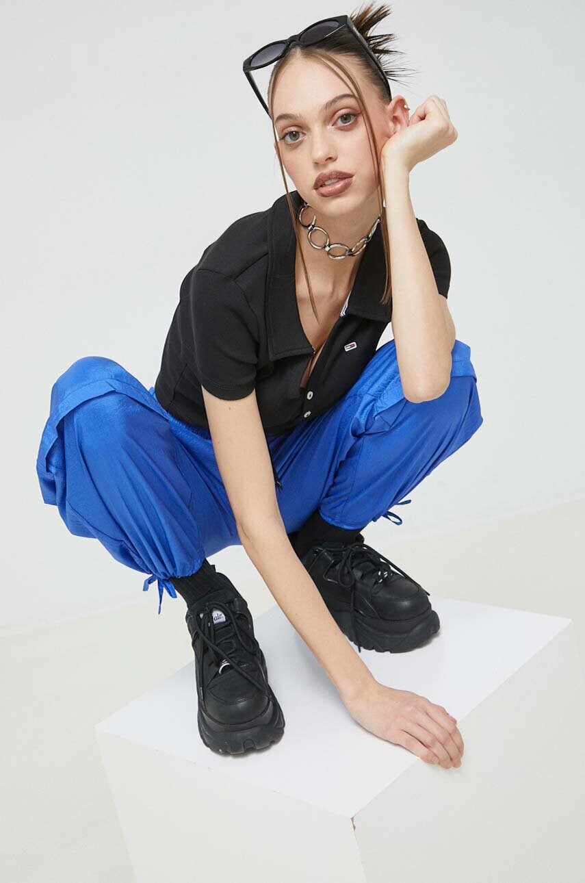 Tommy Jeans Тениска с яка в черно - Pepit.bg