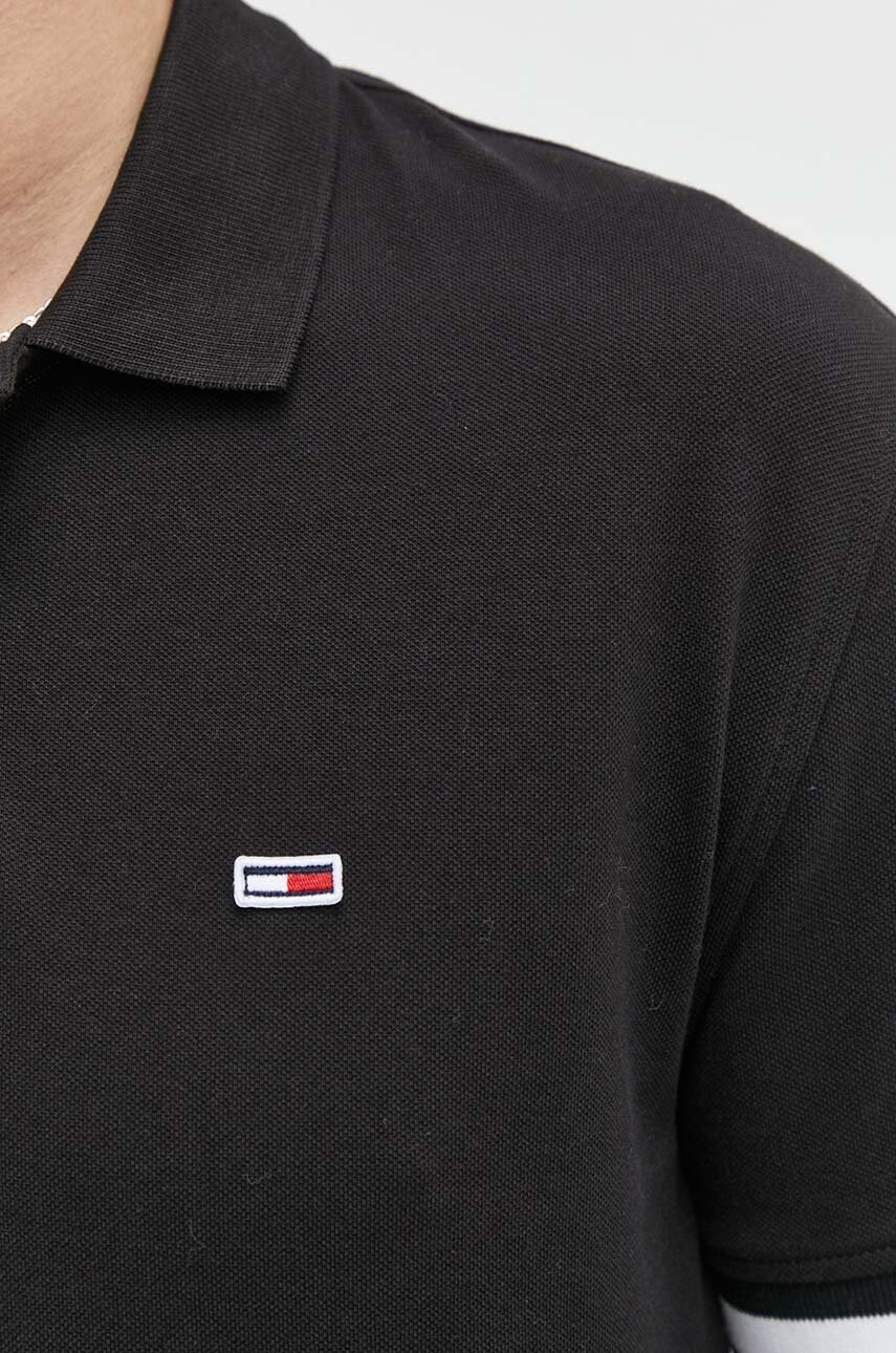 Tommy Jeans Тениска с яка в черно с апликация - Pepit.bg