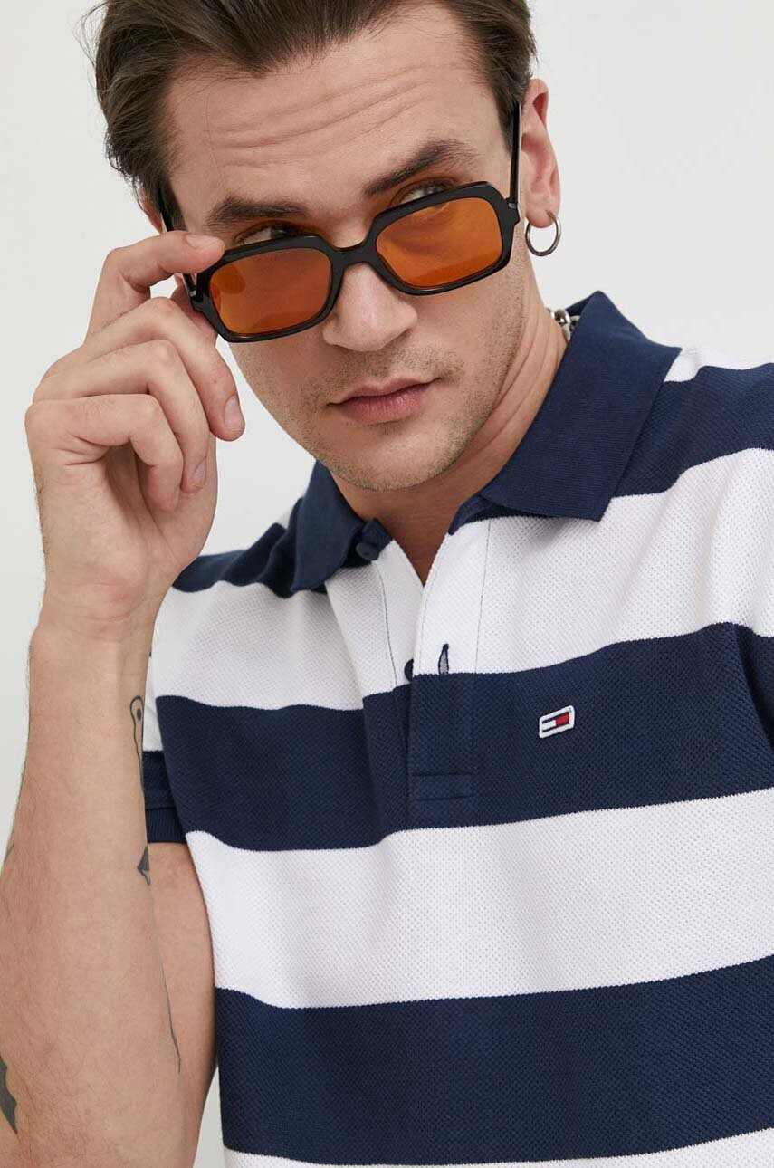 Tommy Jeans Тениска с яка в тъмносиньо с десен - Pepit.bg
