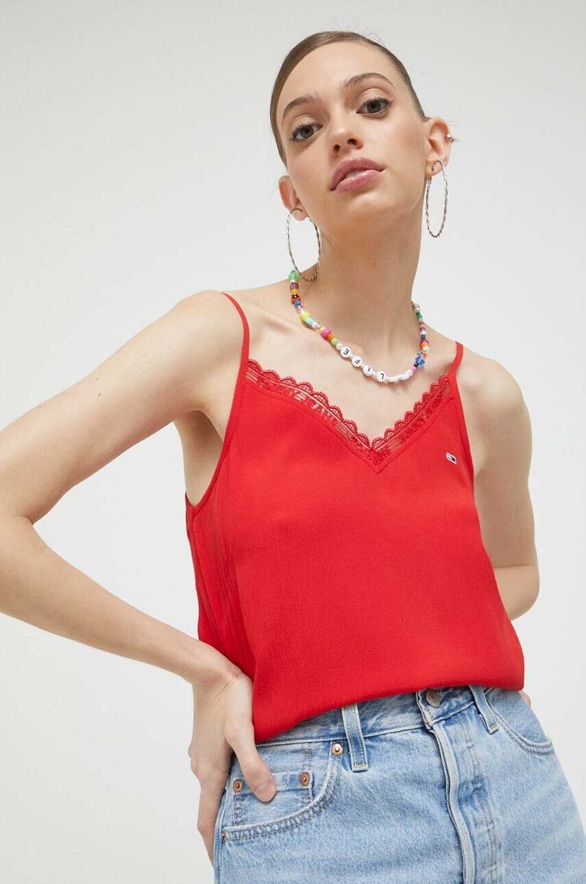Tommy Jeans Топ дамски в червено - Pepit.bg