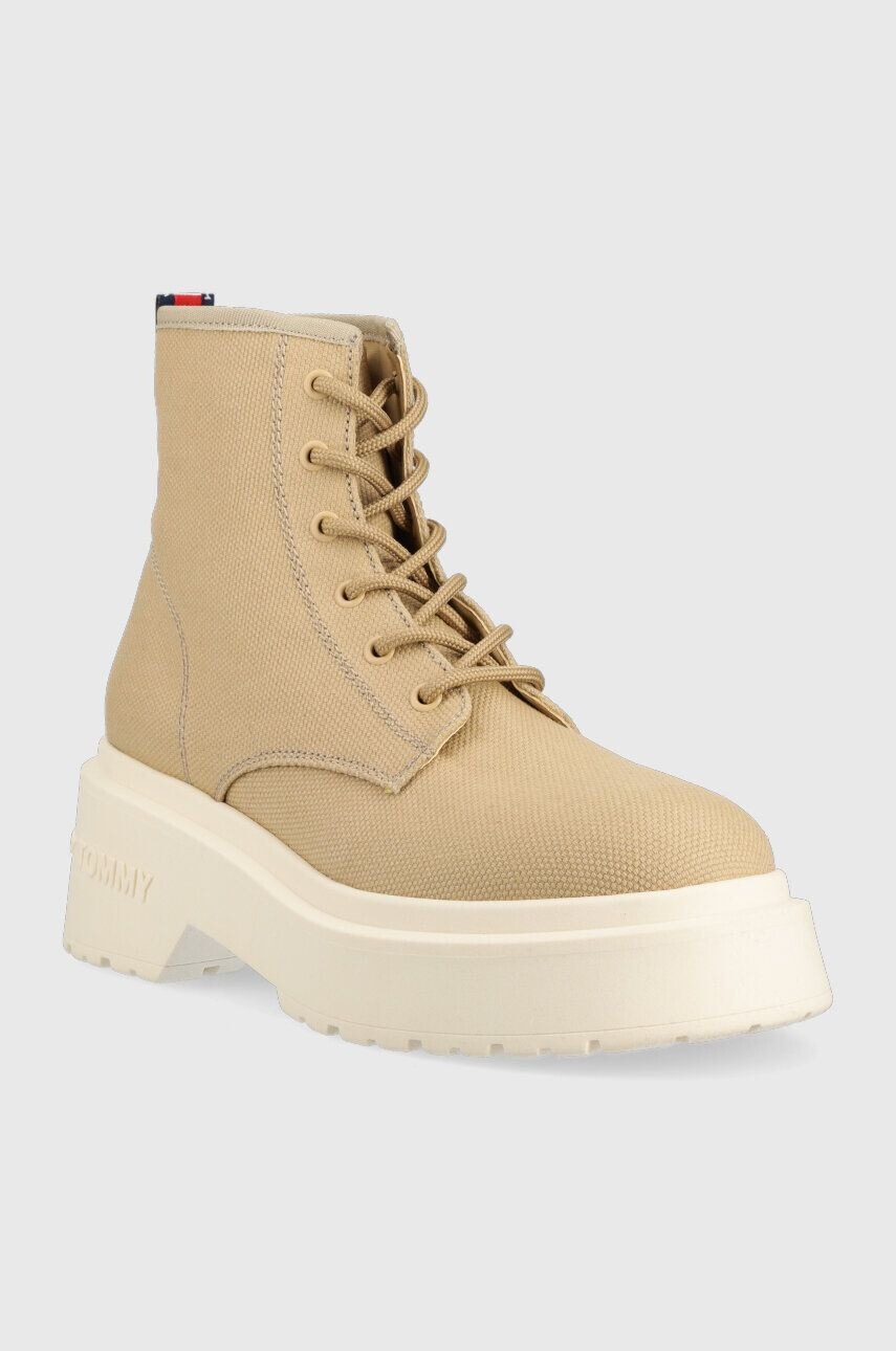 Tommy Jeans Боти LACE UP FESTIV BOOTS дамски в бежово EN0EN02133 - Pepit.bg