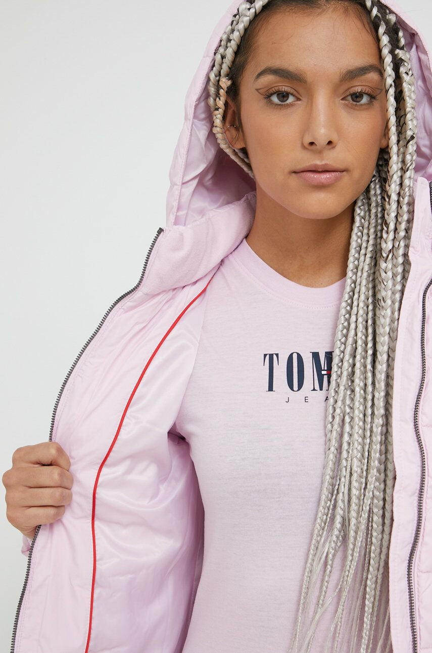 Tommy Jeans Яке в лилаво със зимна изолация - Pepit.bg