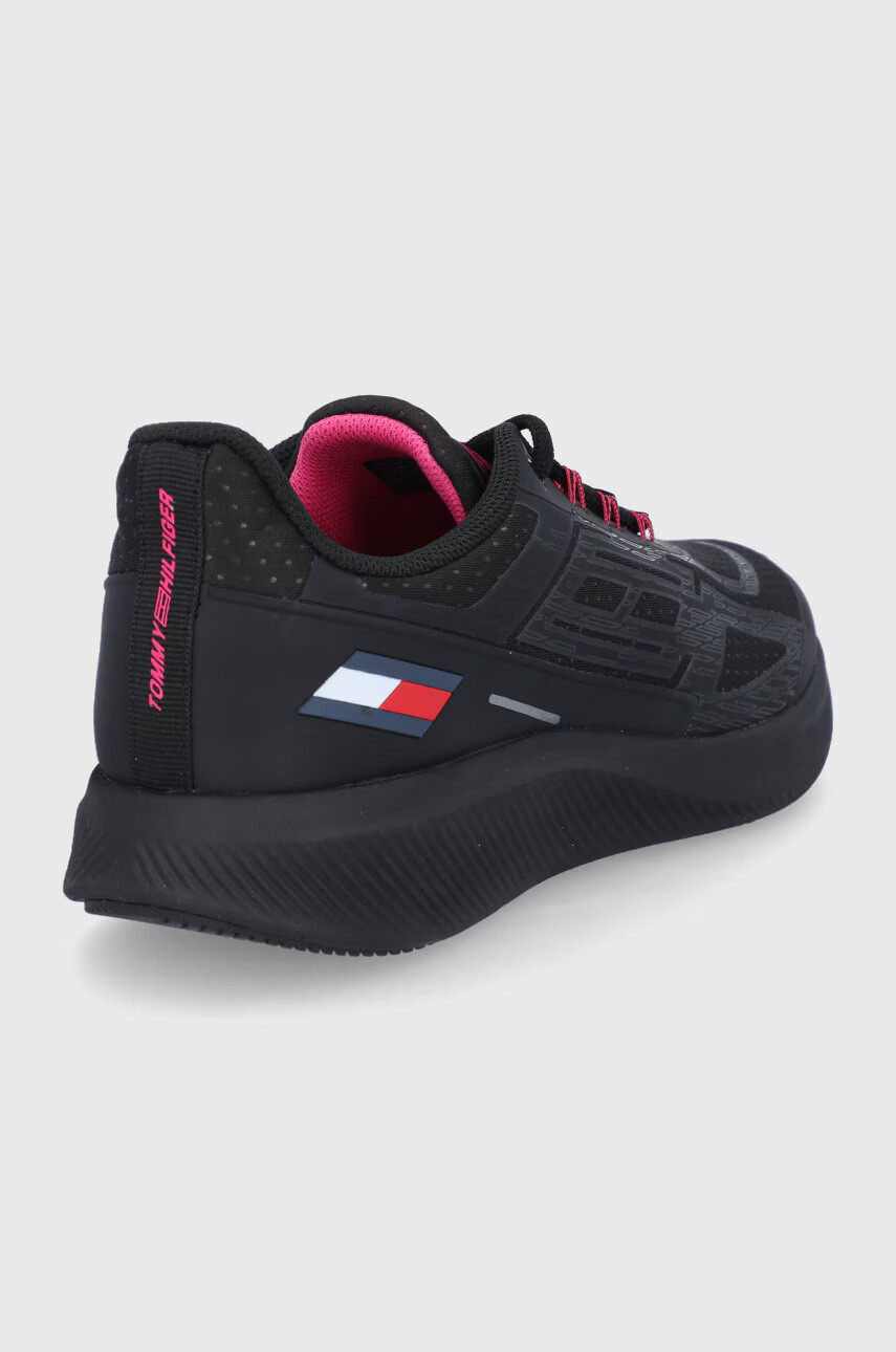 Tommy Sport Обувки в черно - Pepit.bg