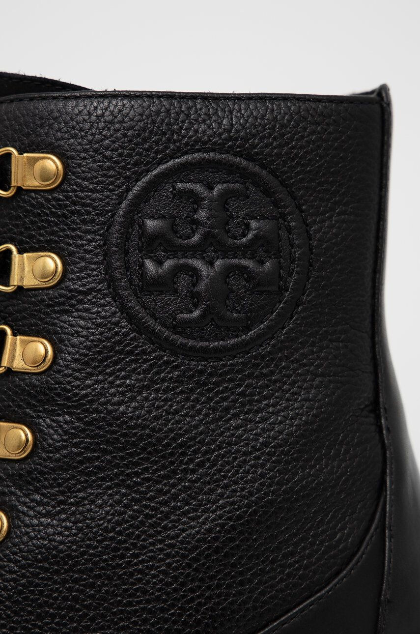 Tory Burch Кожени боти дамски в черно с висок ток - Pepit.bg