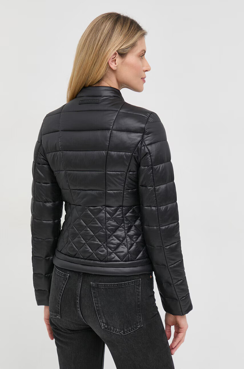 Trussardi Яке в черно с преходна изолация - Pepit.bg