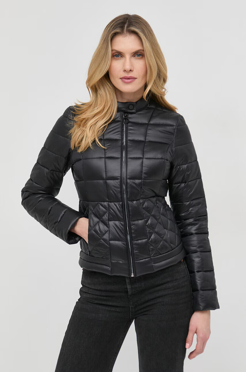 Trussardi Яке в черно с преходна изолация - Pepit.bg