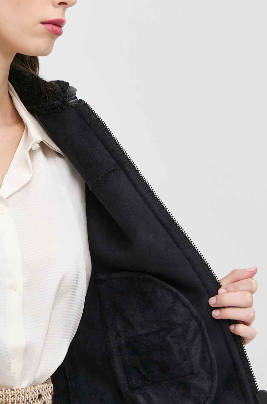 Trussardi Яке в черно с преходна изолация - Pepit.bg