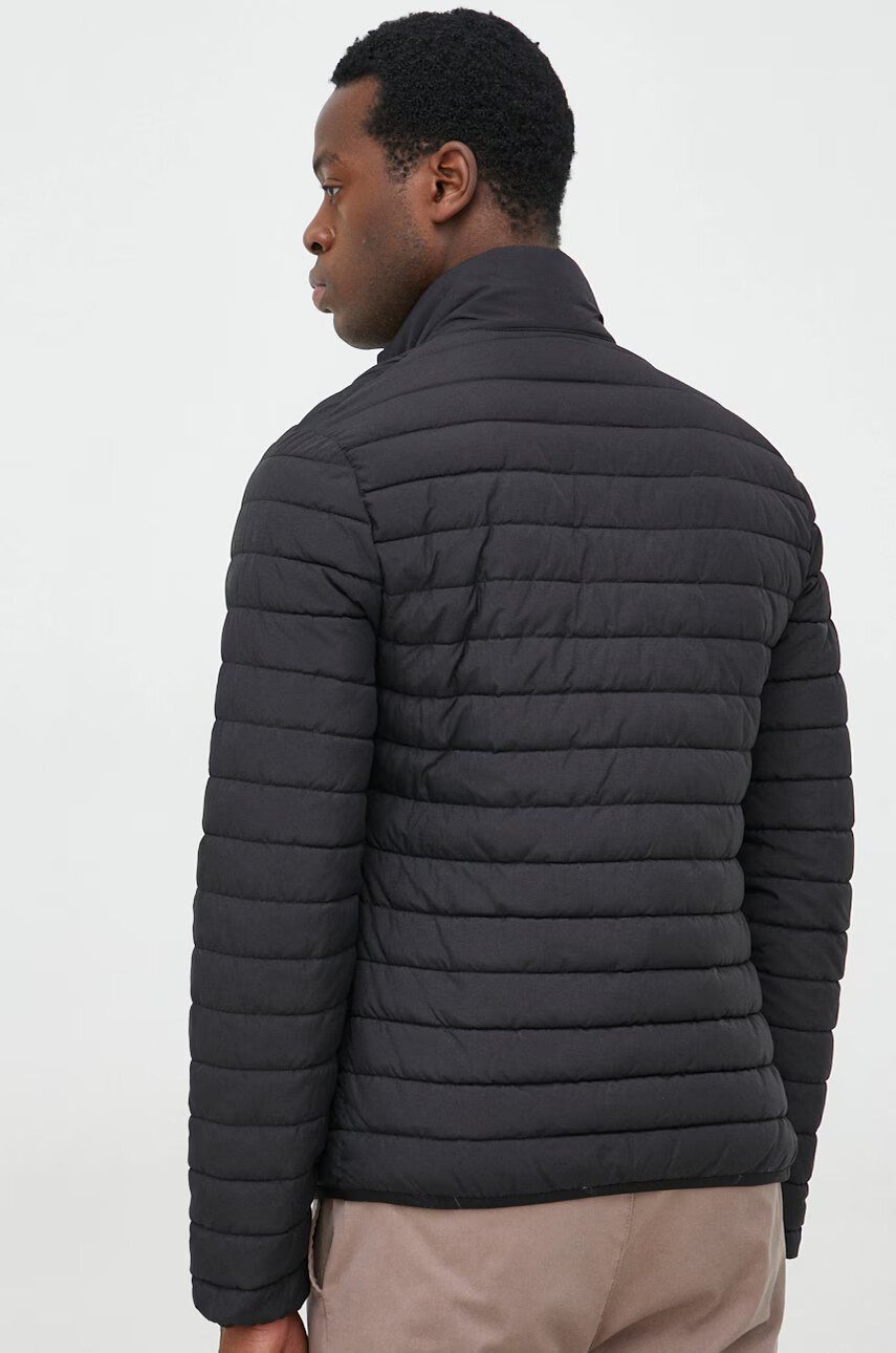 Trussardi Яке в черно с преходна изолация - Pepit.bg
